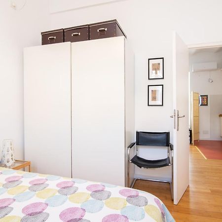 Barcelona Cozy Apartment Exteriör bild