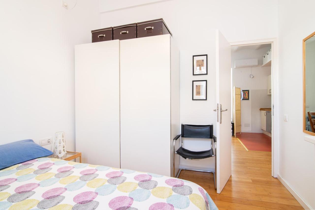 Barcelona Cozy Apartment Exteriör bild