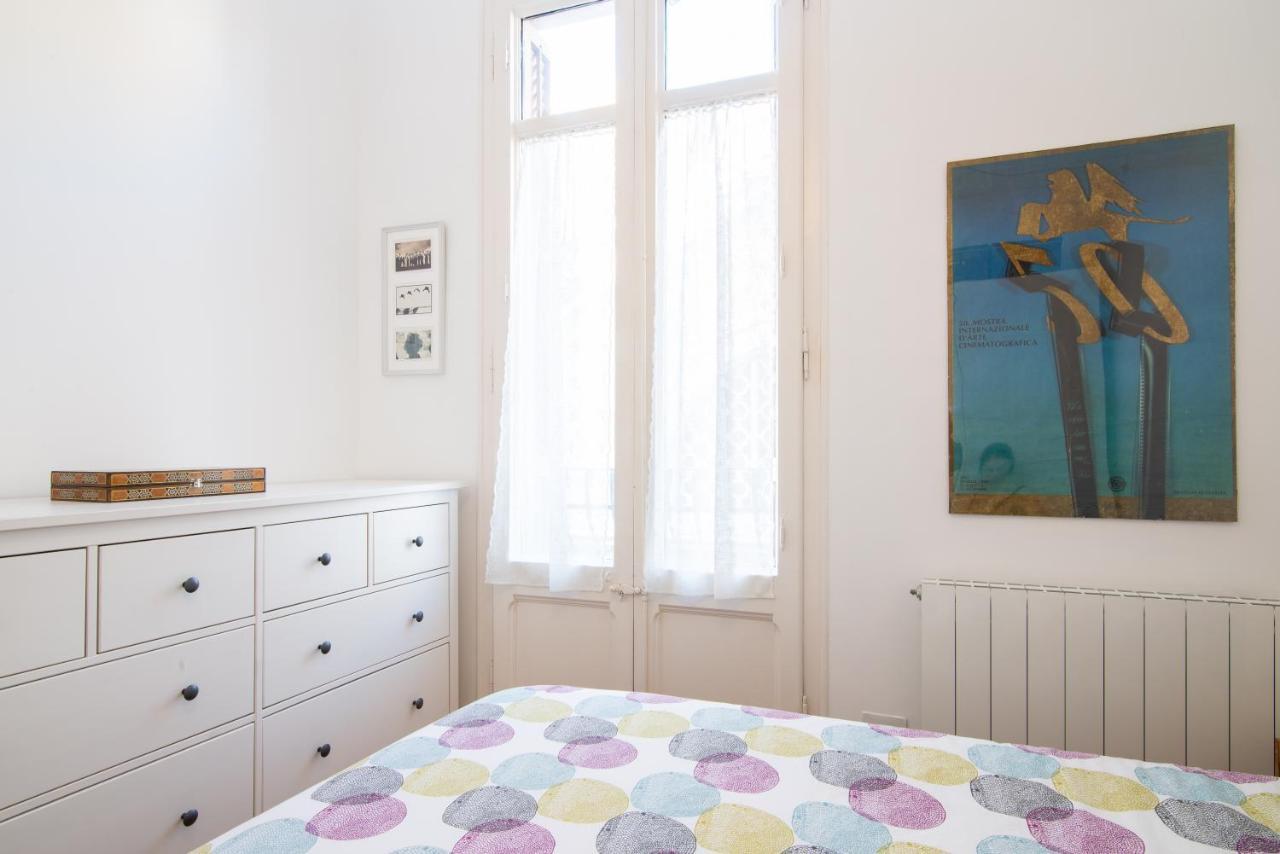 Barcelona Cozy Apartment Exteriör bild