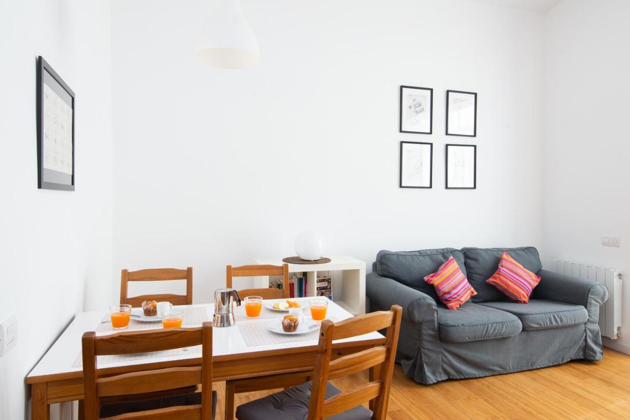 Barcelona Cozy Apartment Exteriör bild