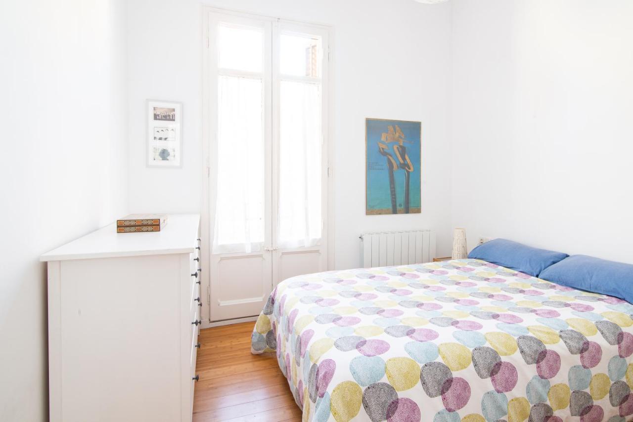 Barcelona Cozy Apartment Exteriör bild